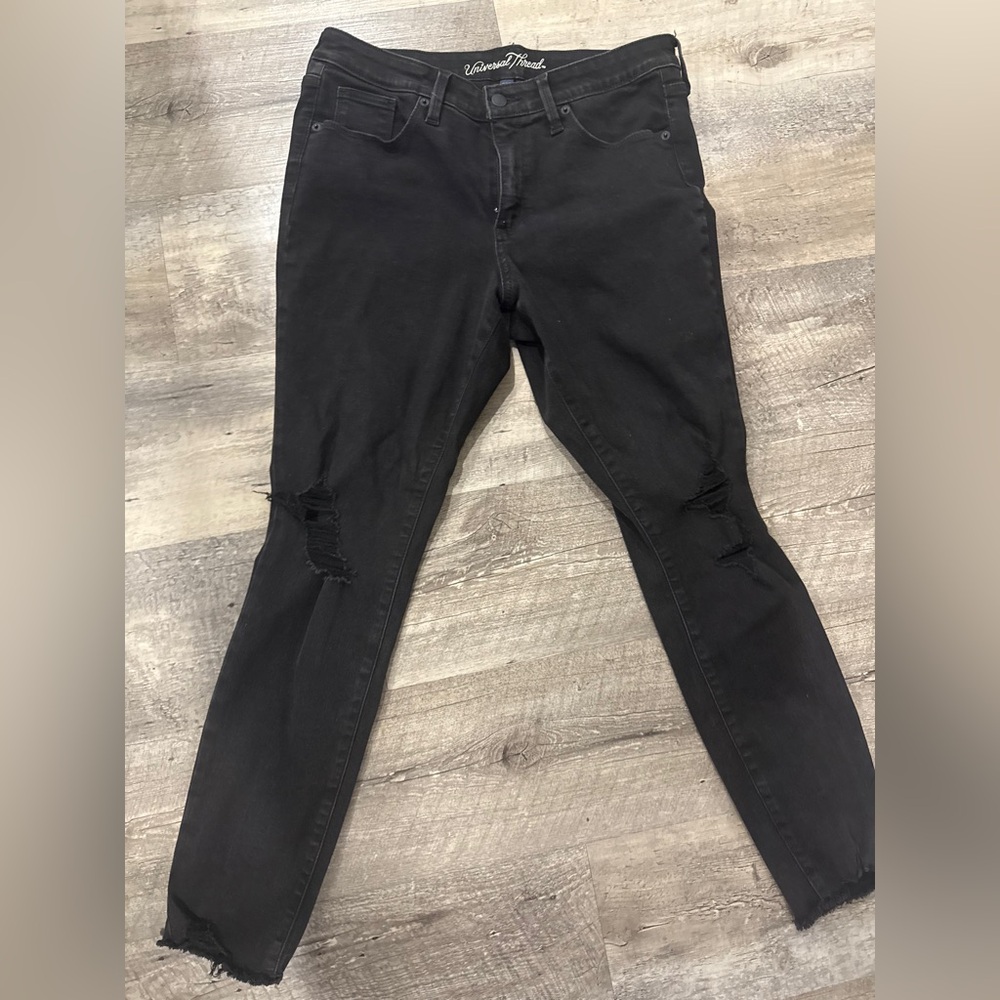 Universal Thread Black Ripped Skinny Jeans